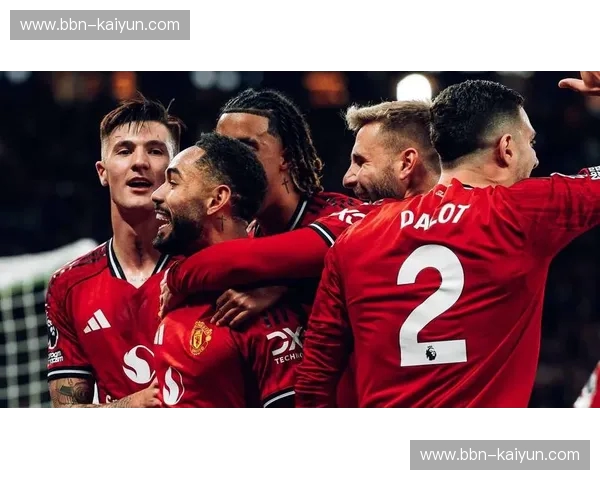 红色德比的荣耀与宿命:阿斯顿维拉与曼联的恩怨情仇